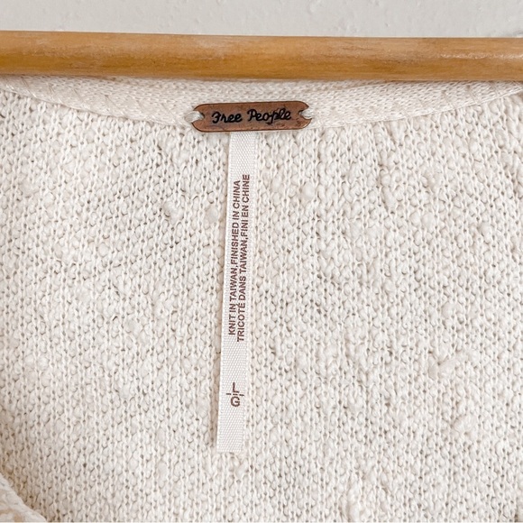 Free People | Cream Textured Knit Cropped Boxy Popcorn Pullover - Picture 9 of 15